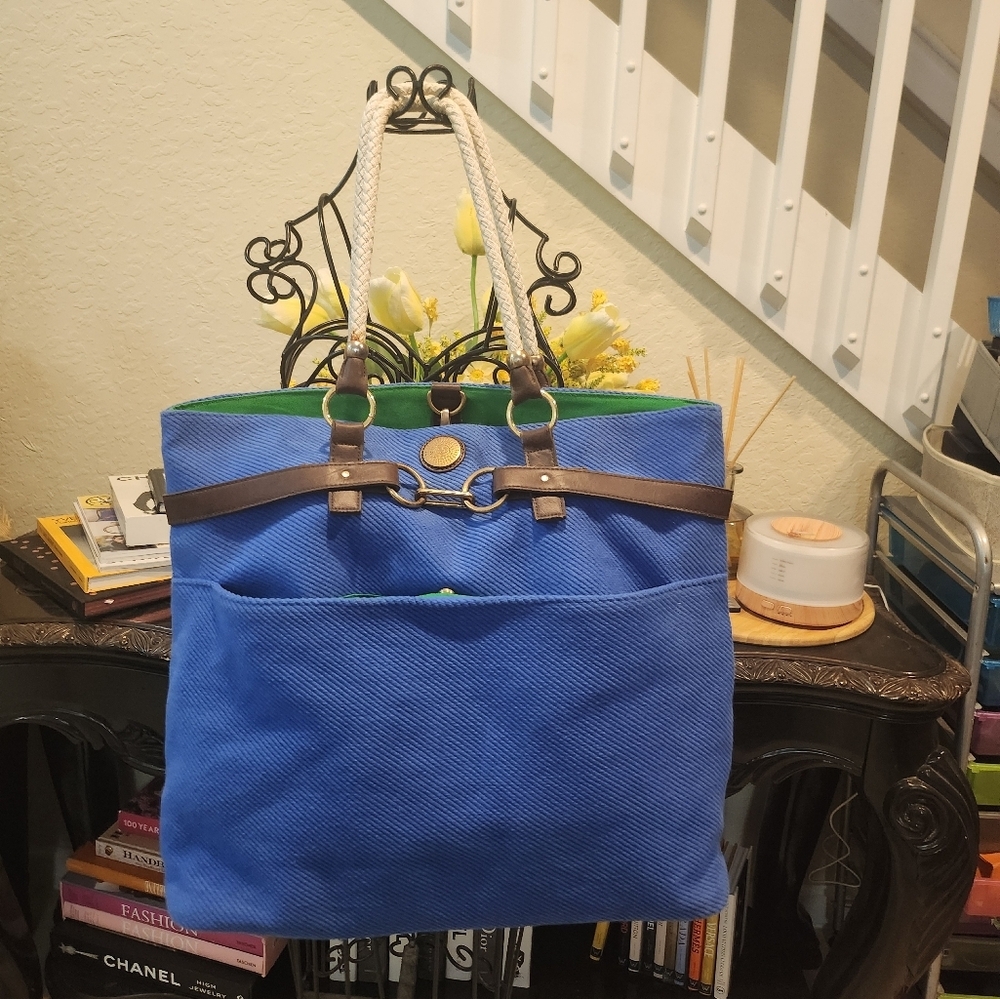 Bath and Body Works large tote